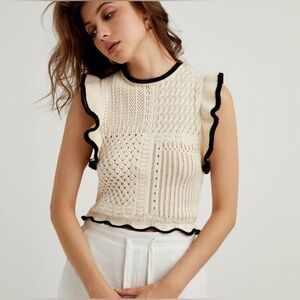 NWT Commense Cream and Black Maze Crochet Flounce Ruffle Tank Top| L